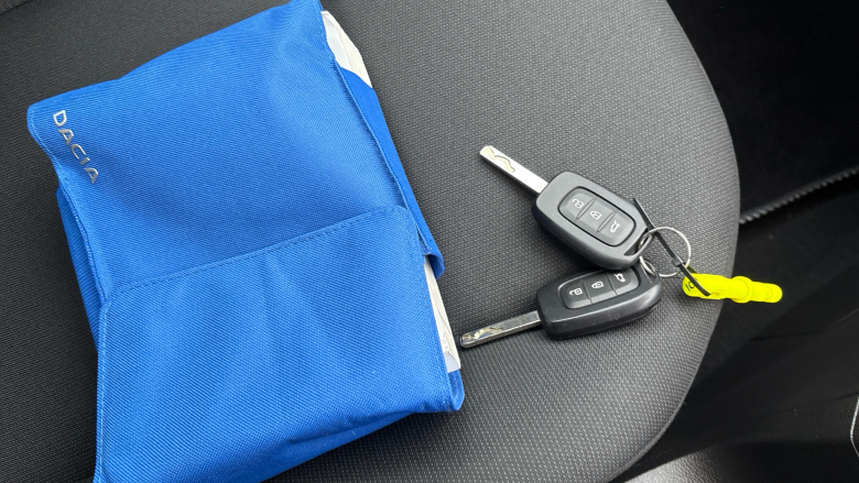 Dacia Sandero 1.0 TCe Essential 5dr Bi Fuel Hatchback